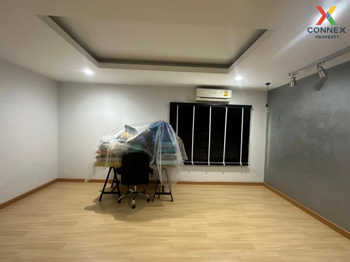 ขายทาวน์เฮ้าส์/ทาวน์โฮม  ไอฟีล บางนา ดอกไม้ เขต ประเวศ กรุงเทพ CX