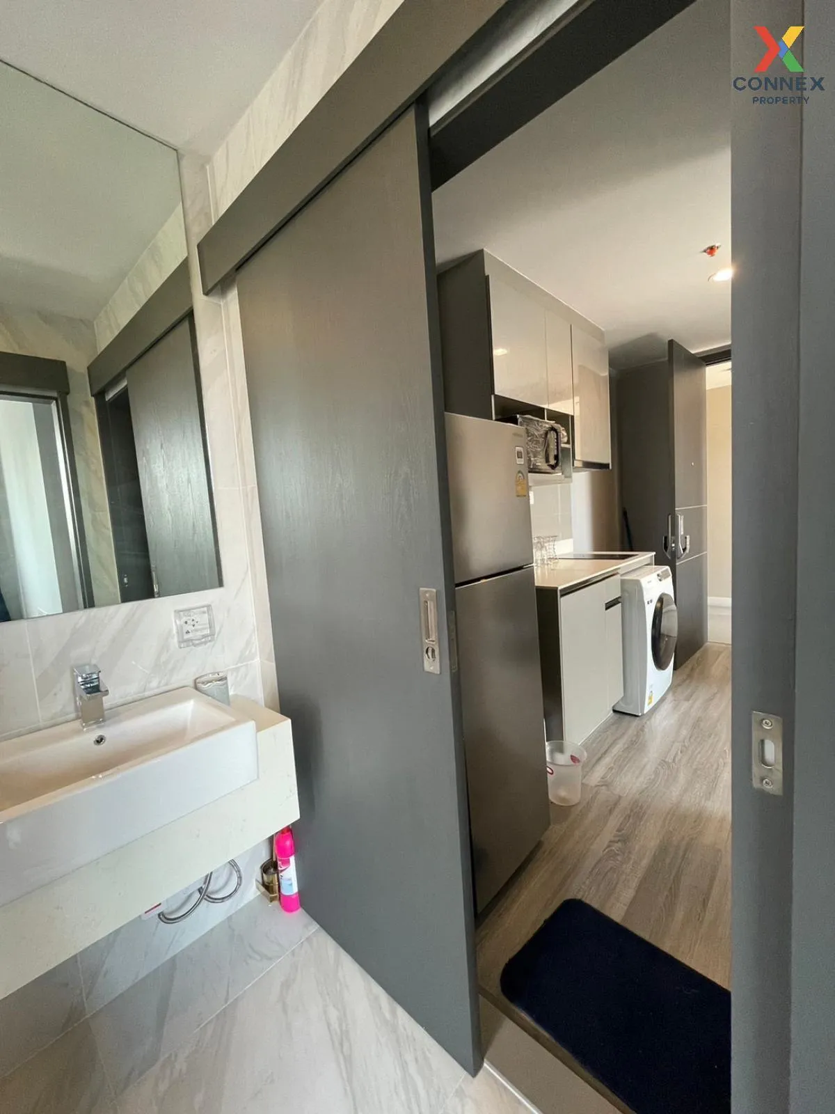 For Sale Condo , Ideo Mobi Rangnam , high floor , corner unit , B 1