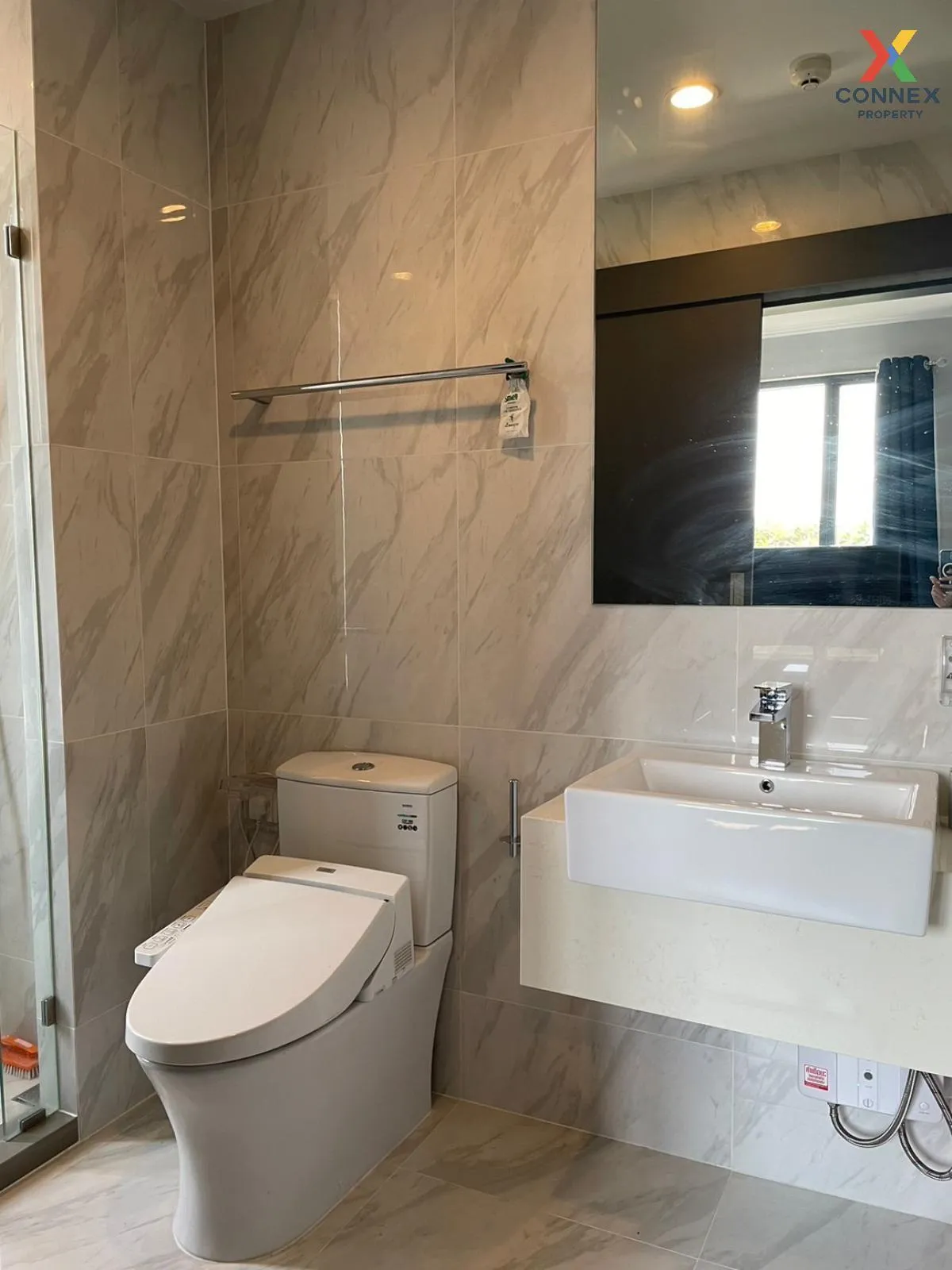 For Sale Condo , Ideo Mobi Rangnam , high floor , corner unit , B 2