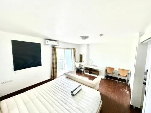 เช่าคอนโด  ดิ เอสเคป สุขุมวิท 101/1 BTS-ปุณณวิถี บางจาก เขต พระโขนง กรุงเทพ CX-101764