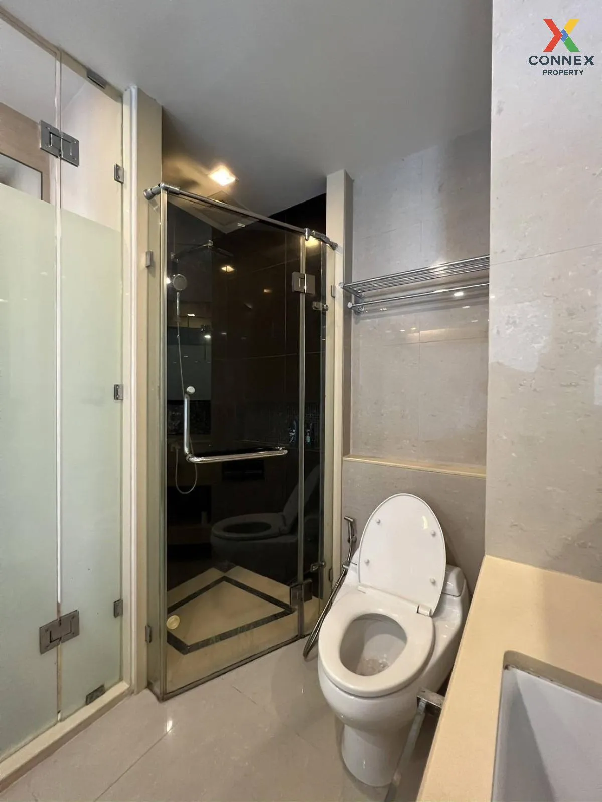 เช่าคอนโด  ดิ แอดเดรส อโศก MRT-เพชรบุรี มักกะสัน เขต ราชเทวี กรุง