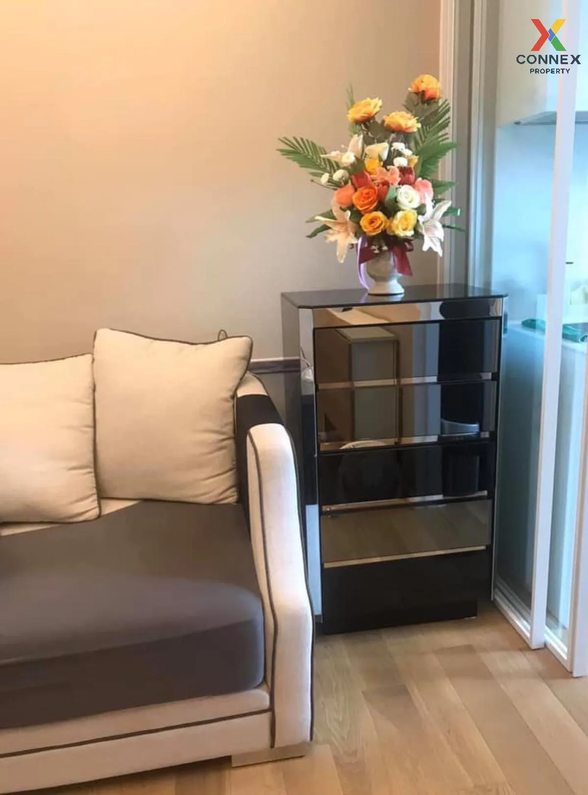 เช่าคอนโด  เดอะ เซนต์ เรซิเดนซ์ MRT-พหลโยธิน จอมพล  เขต จตุจักร ก 3