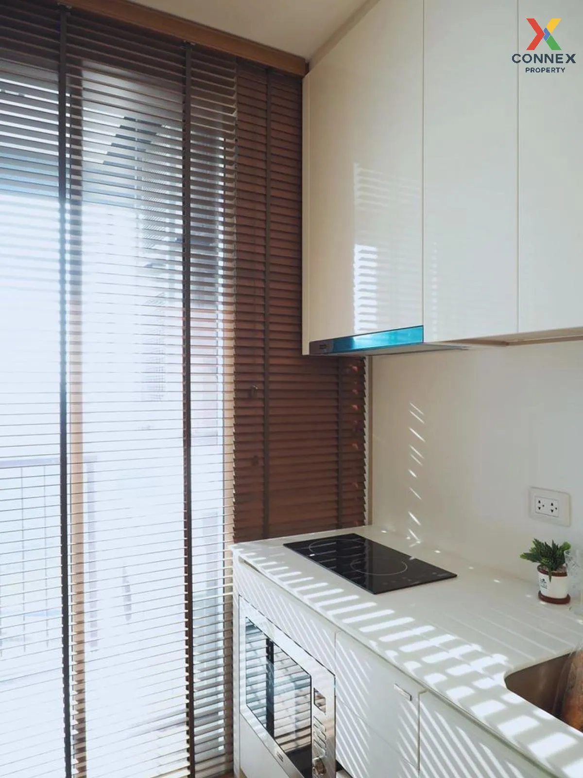 เช่าคอนโด  เดอะ เซนต์ เรซิเดนซ์ MRT-พหลโยธิน จอมพล  เขต จตุจักร ก