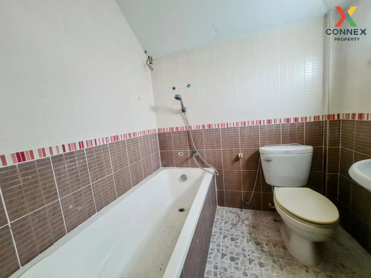 For Sale House ,  Baan Boonthavorn 4 , wide frontage , Noen Phra 