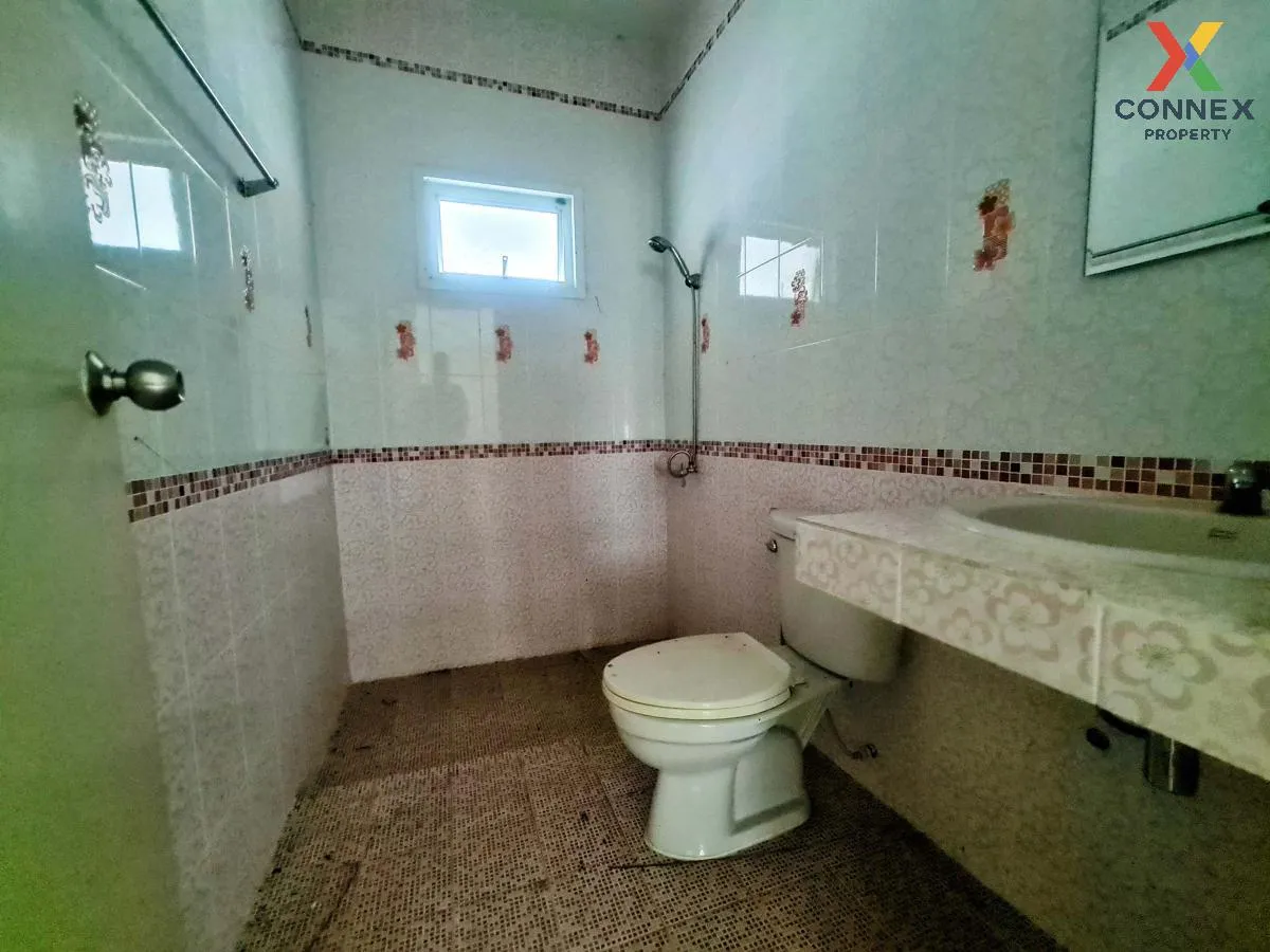 For Sale House ,  Baan Boonthavorn 4 , wide frontage , Noen Phra 