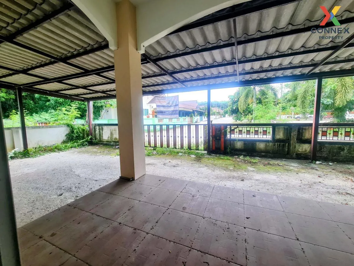 For Sale House ,  Baan Boonthavorn 4 , wide frontage , Noen Phra 