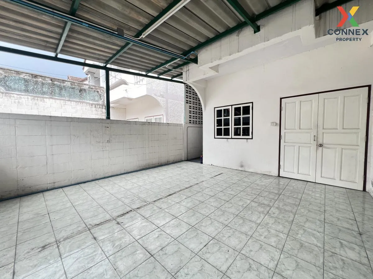 ขายทาวน์เฮ้าส์/ทาวน์โฮม  สินทวี วิลล่า บางมด เขต จอมทอง กรุงเทพ C 4