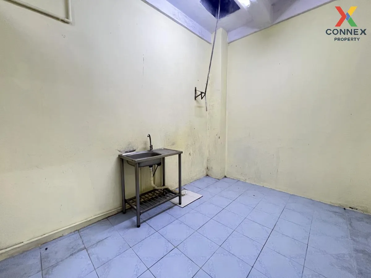 ขายทาวน์เฮ้าส์/ทาวน์โฮม  สินทวี วิลล่า บางมด เขต จอมทอง กรุงเทพ C