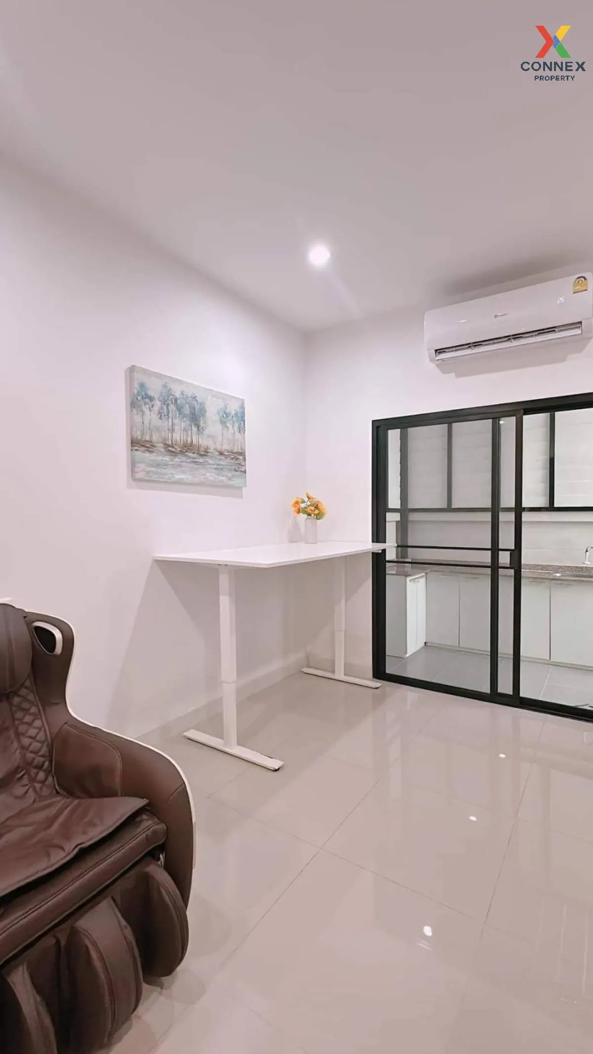 For Sale Townhouse/Townhome  , The Riva Wongwaen-Lumlukka Klong 5 4