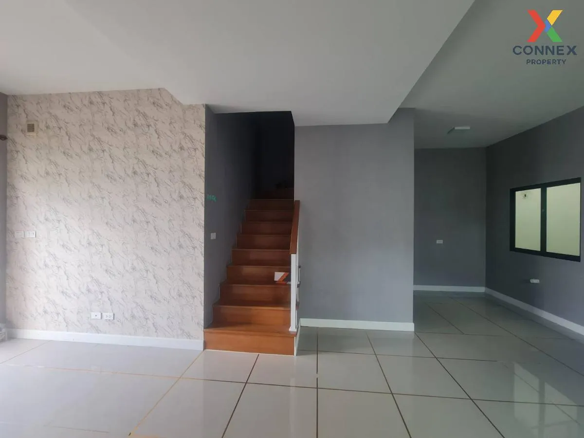 ขายทาวน์เฮ้าส์/ทาวน์โฮม  เดอะ คอนเนค สุวรรณภูมิ 4 ห้องมุม หน้ากว้