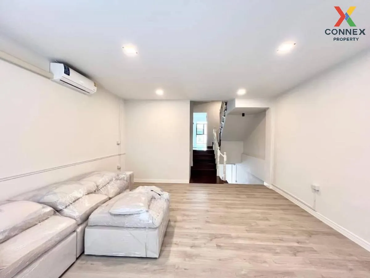 ขายทาวน์เฮ้าส์/ทาวน์โฮม  บ้านศุภารมย์ รีโนเวทใหม่ บางพูด ปากเกร็ด