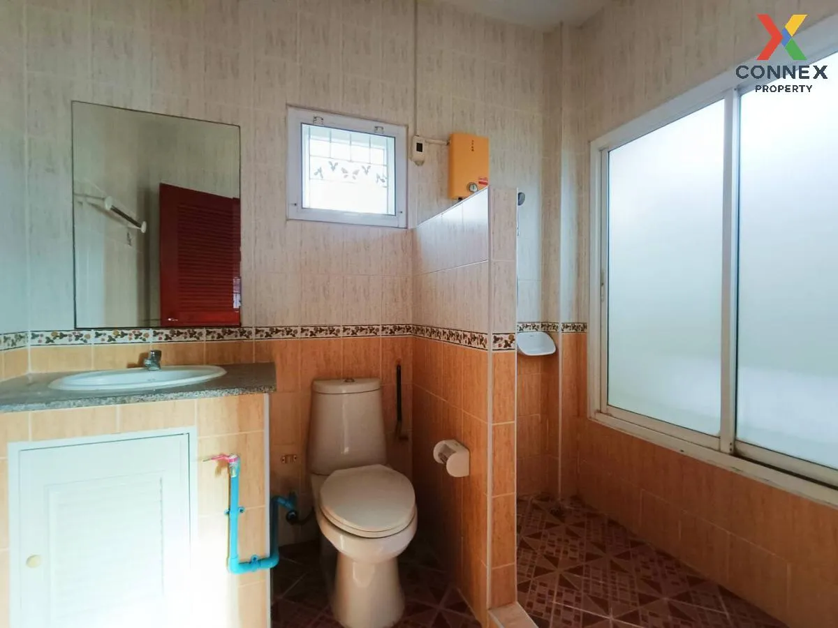 For Sale House , Baan Narawadee , Krathum Lom , Sam Phran , Nakho