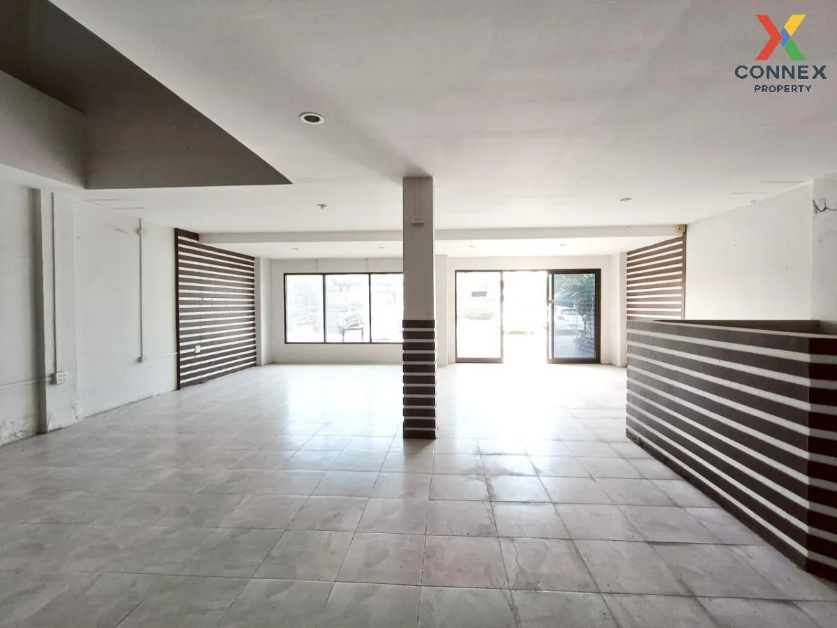 For Sale Commercial Building  3 Floors  Krabi , Pak Nam , Mueang  4