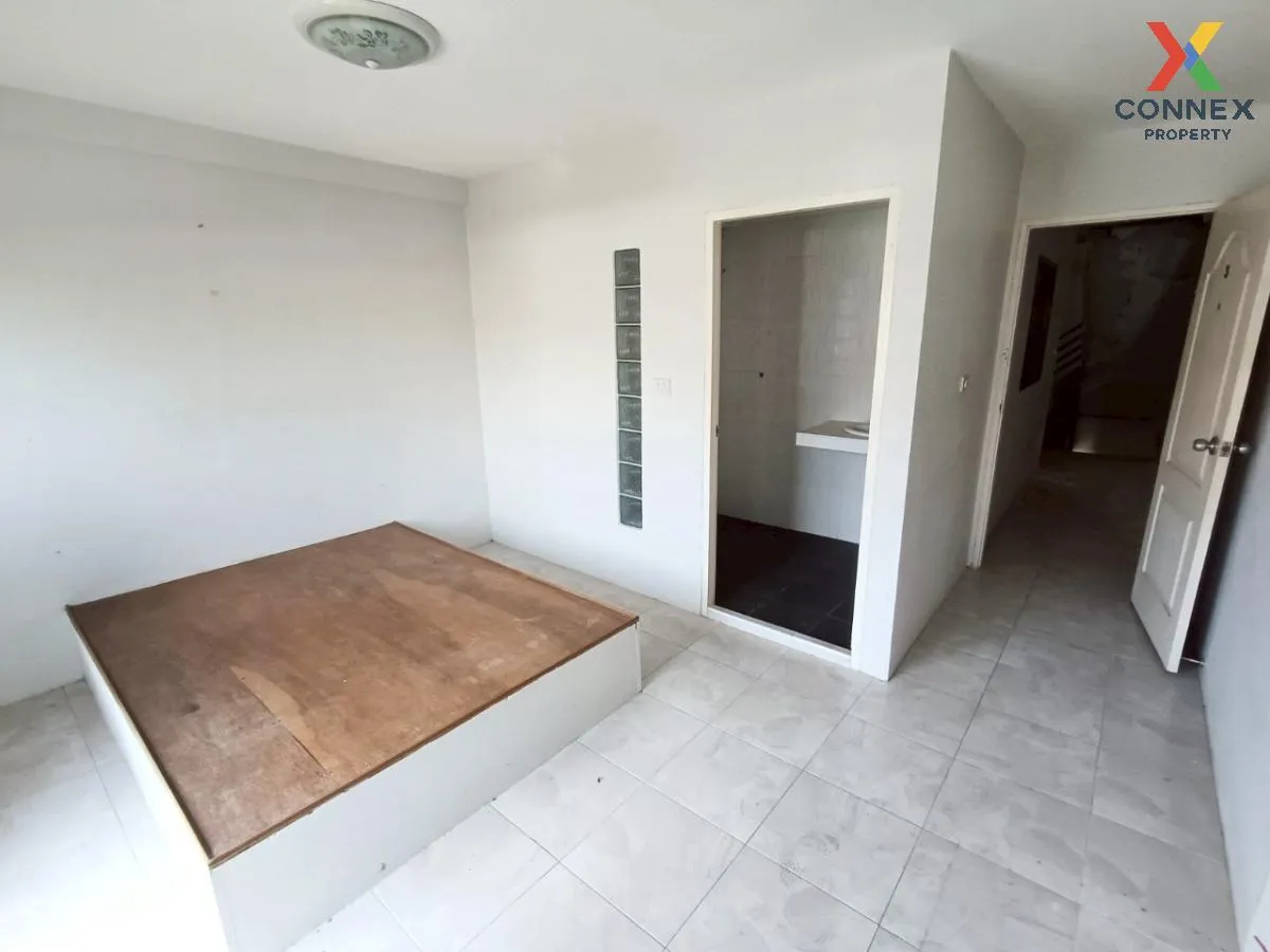 For Sale Commercial Building  3 Floors  Krabi , Pak Nam , Mueang 