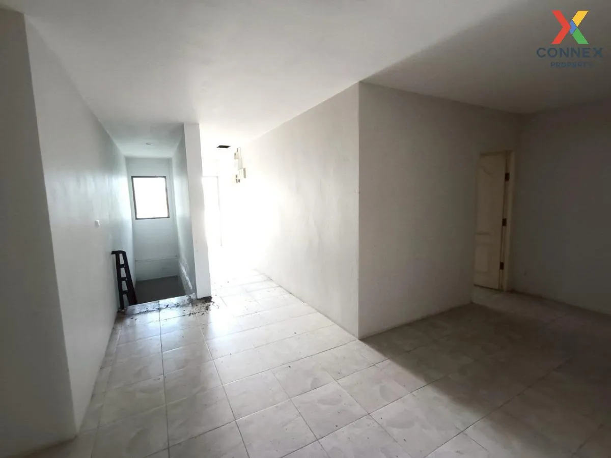 For Sale Commercial Building  3 Floors  Krabi , Pak Nam , Mueang 