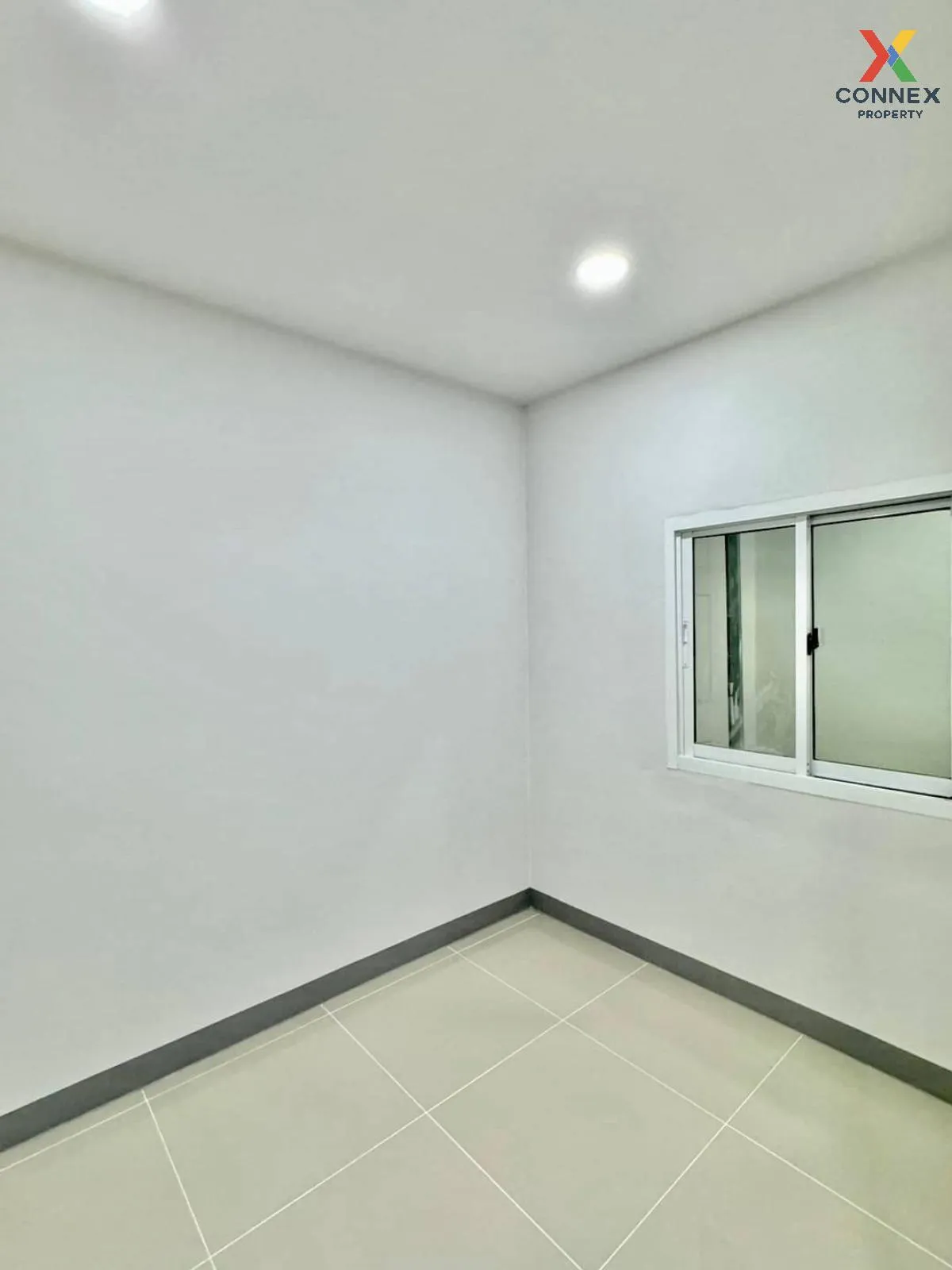 ขายทาวน์เฮ้าส์/ทาวน์โฮม  บ้านปิยวรารมย์ 1 รีโนเวทใหม่ บางบัวทอง บ