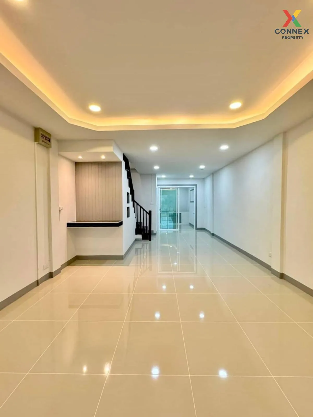 ขายทาวน์เฮ้าส์/ทาวน์โฮม  บ้านปิยวรารมย์ 1 รีโนเวทใหม่ บางบัวทอง บ 3
