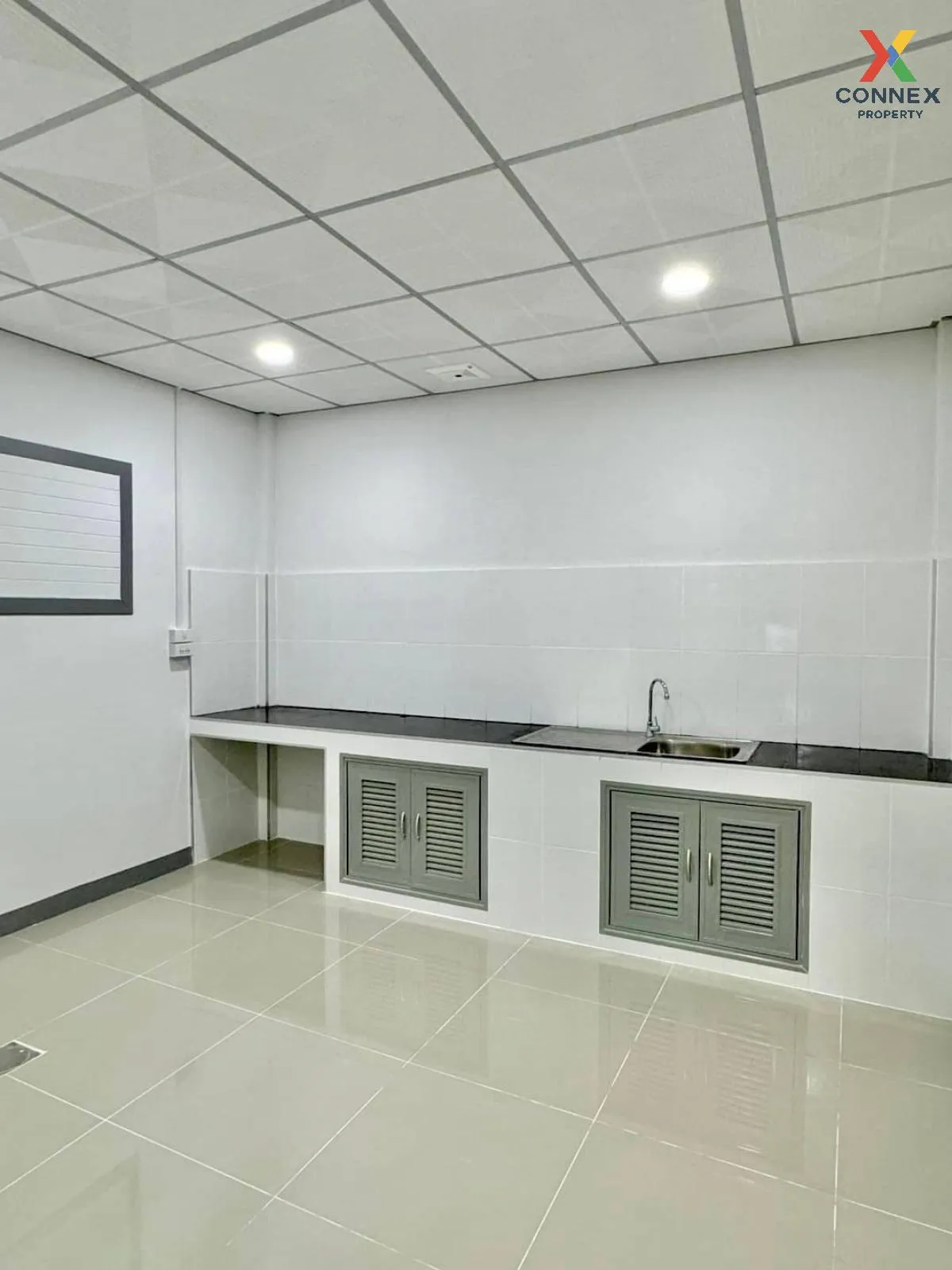 ขายทาวน์เฮ้าส์/ทาวน์โฮม  บ้านปิยวรารมย์ 1 รีโนเวทใหม่ บางบัวทอง บ