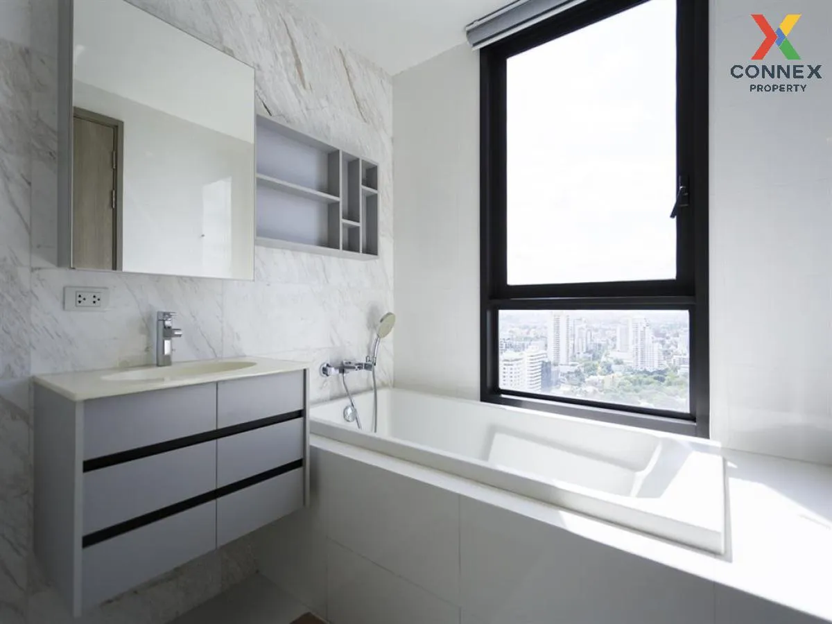 เช่าคอนโด  เอช คิว ทองหล่อ BTS-ทองหล่อ คลองตันเหนือ เขต วัฒนา กรุ