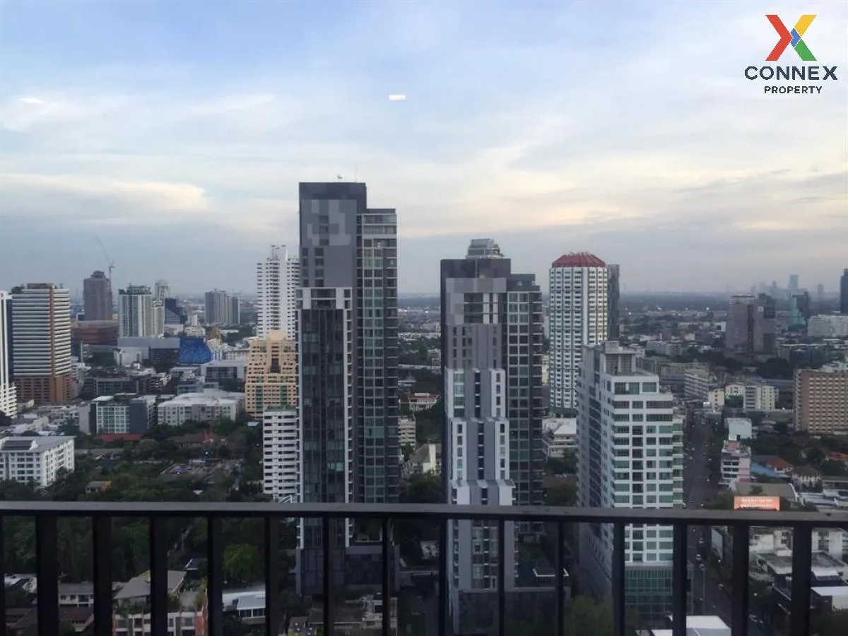 เช่าคอนโด  เอช คิว ทองหล่อ BTS-ทองหล่อ คลองตันเหนือ เขต วัฒนา กรุ