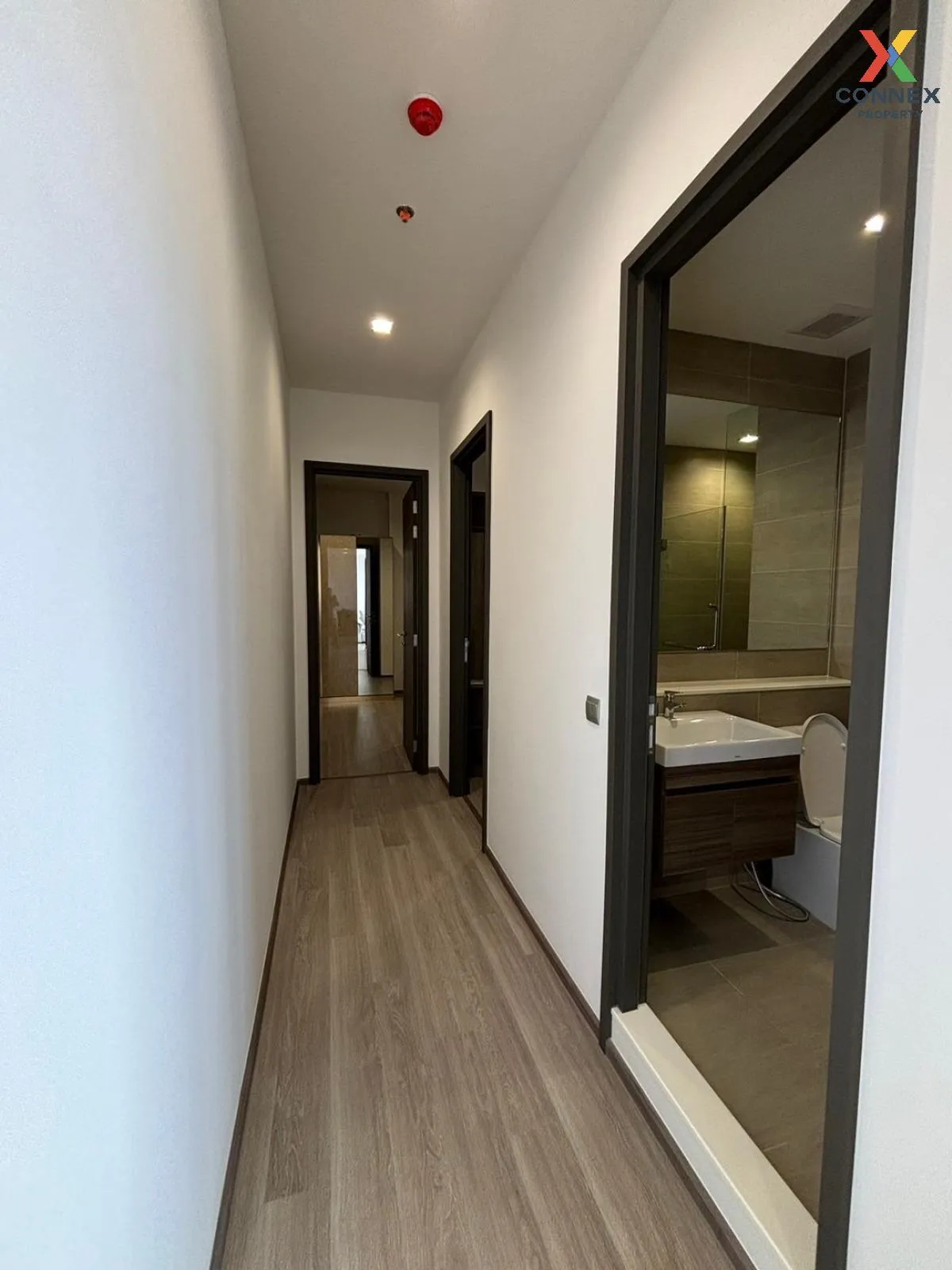 For Rent Condo , RHYTHM Charoenkrung Pavillion , high floor , Wat