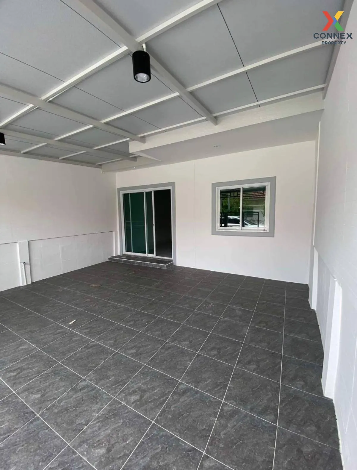 For Sale Townhouse/Townhome  , Baan Thanyaporn 2 , newly renovate 3