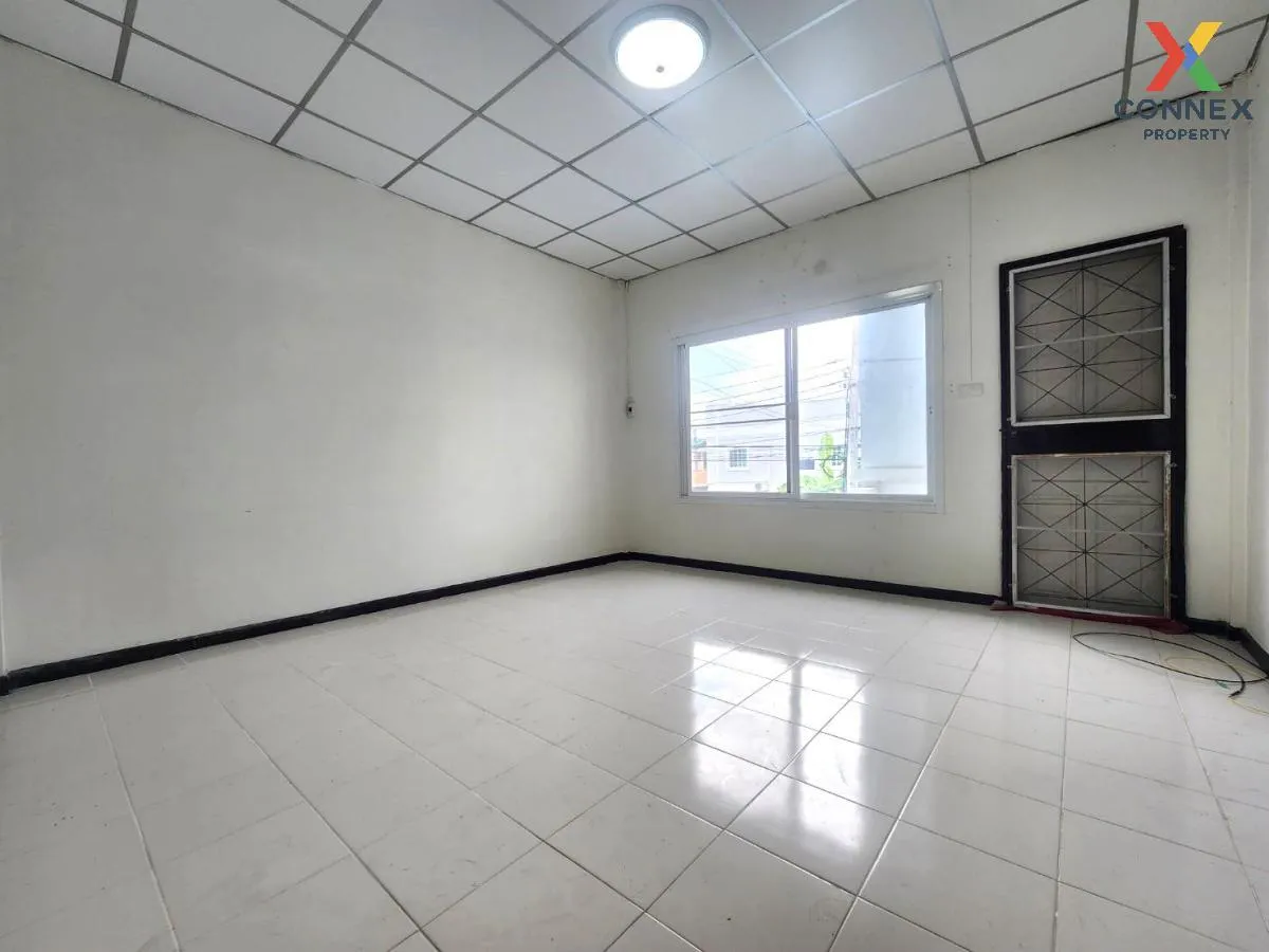 ขายทาวน์เฮ้าส์/ทาวน์โฮม  บ้านร่มเงาไม้ บางบัวทอง บางบัวทอง นนทบุร ขายทาวน์เฮ้าส์/ทาวน์โฮม  บ้านร่มเงาไม้ บางบัวทอง บางบัวทอง นนทบุร