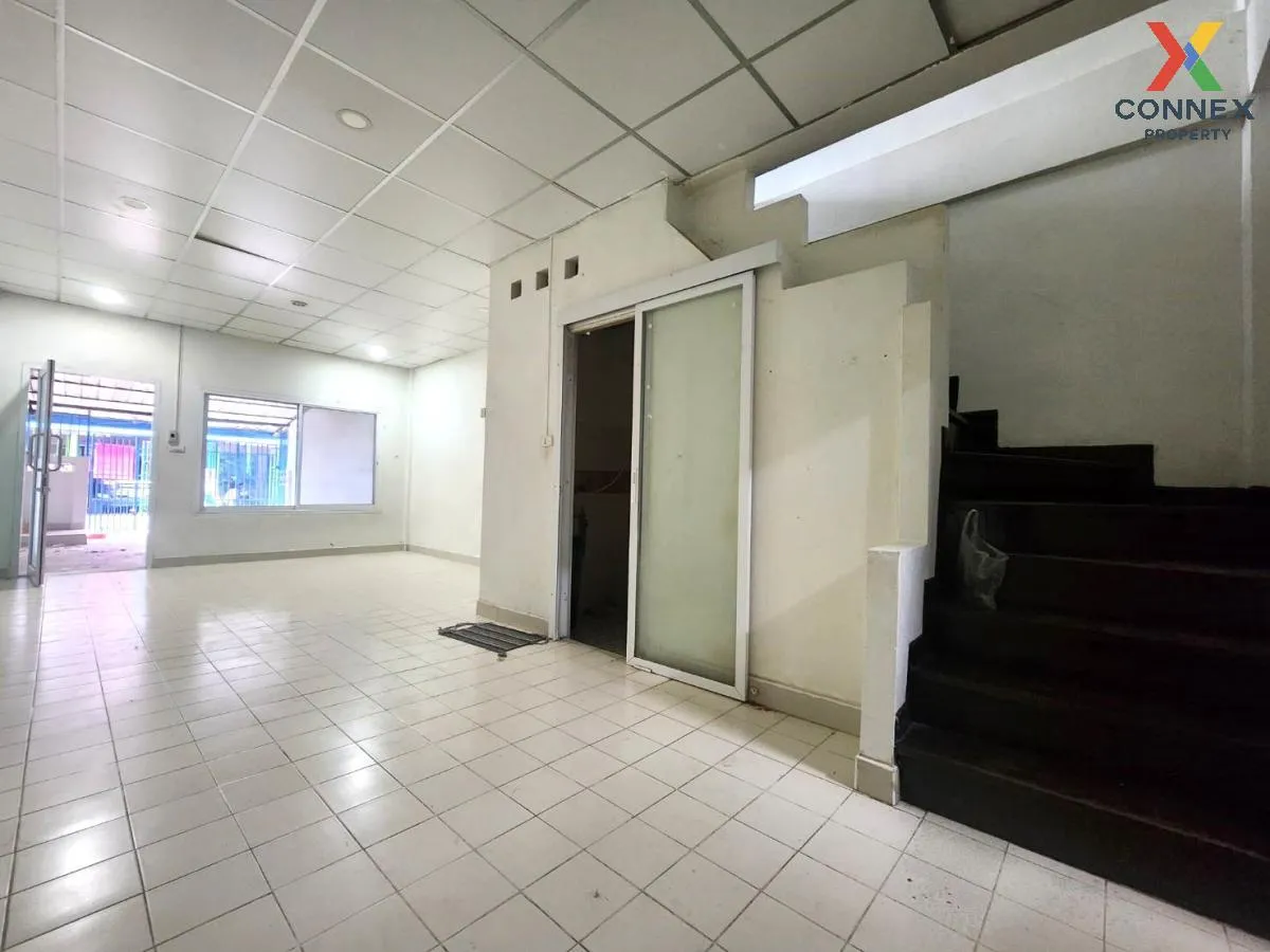 ขายทาวน์เฮ้าส์/ทาวน์โฮม  บ้านร่มเงาไม้ บางบัวทอง บางบัวทอง นนทบุร ขายทาวน์เฮ้าส์/ทาวน์โฮม  บ้านร่มเงาไม้ บางบัวทอง บางบัวทอง นนทบุร