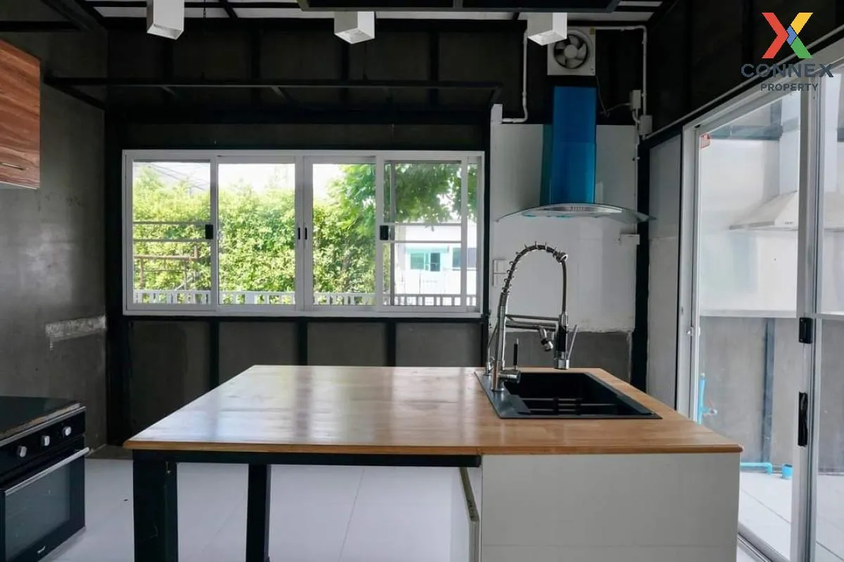 For Sale Townhouse/Townhome  , The Miracle Phetkasem 63 Project 3 For Sale Townhouse/Townhome  , The Miracle Phetkasem 63 Project 3