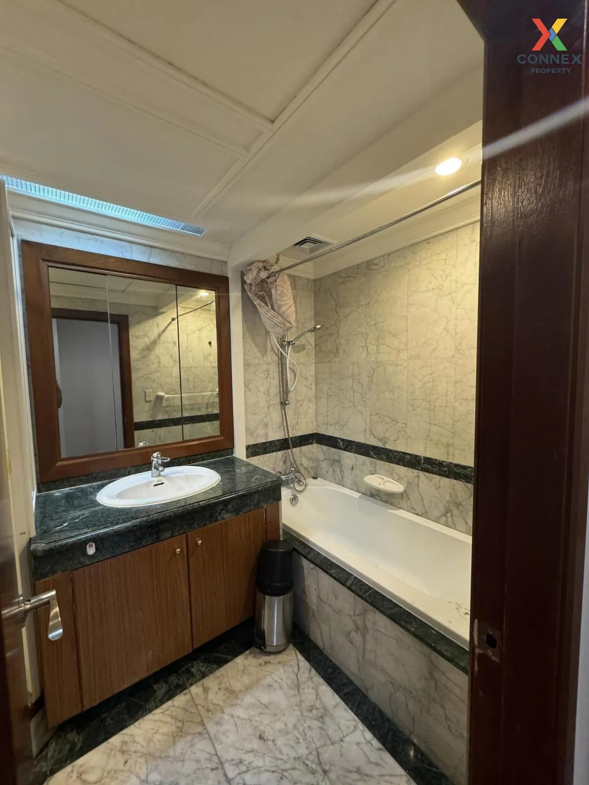 เช่าคอนโด  ออล ซีซั่น แมนชั่น BTS-เพลินจิต ลุมพินี เขต ปทุมวัน กร