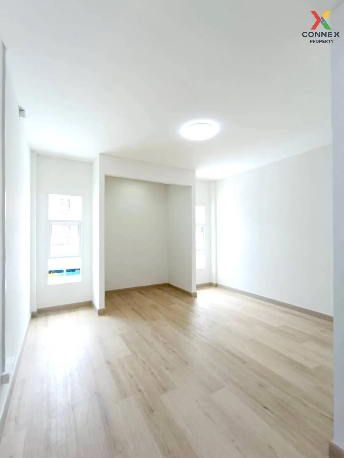 For Sale Townhouse/Townhome  , Baan Romruen Ville , newly renovat