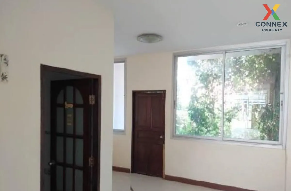 ขายอาคารพาณิชย์ 3 ชั้น  บ่อผุด  เกาะสมุย บ่อผุด เกาะสมุย สุราษฎร์ 4