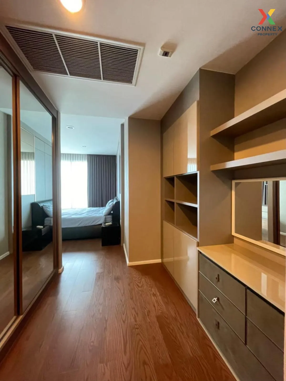 For Rent Condo , Menam Residences , BTS-Saphan Taksin , Wat Phray