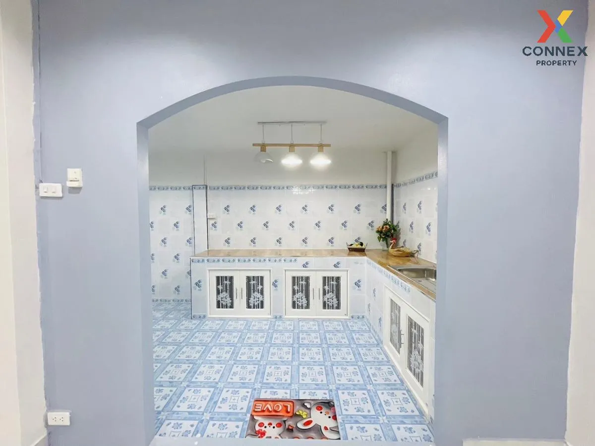 For Sale Townhouse/Townhome  , Baan Thepharak Km. 25 , Bang Phria