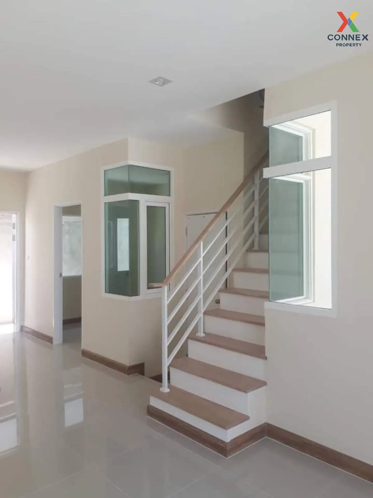 ขายทาวน์เฮ้าส์/ทาวน์โฮม  โกลเด้น ทาวน์ พระราม 2 พันท้ายนรสิงห์ เม 4