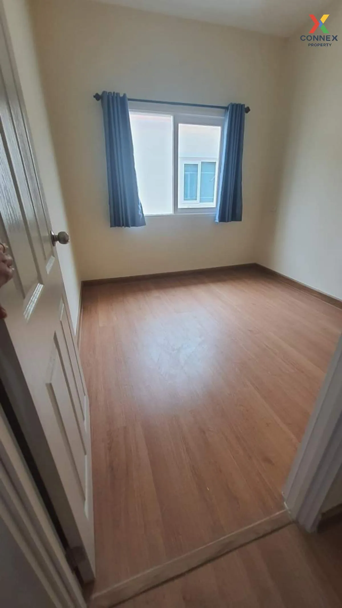 ขายทาวน์เฮ้าส์/ทาวน์โฮม  โกลเด้น ทาวน์ พระราม 2 พันท้ายนรสิงห์ เม