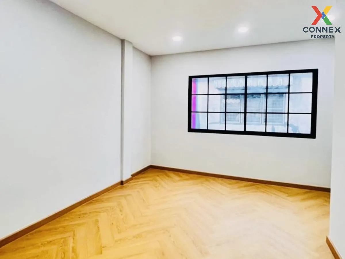 ขายทาวน์เฮ้าส์/ทาวน์โฮม  บ้านพร้อมจิตร รีโนเวทใหม่ บางใหญ่ บางใหญ