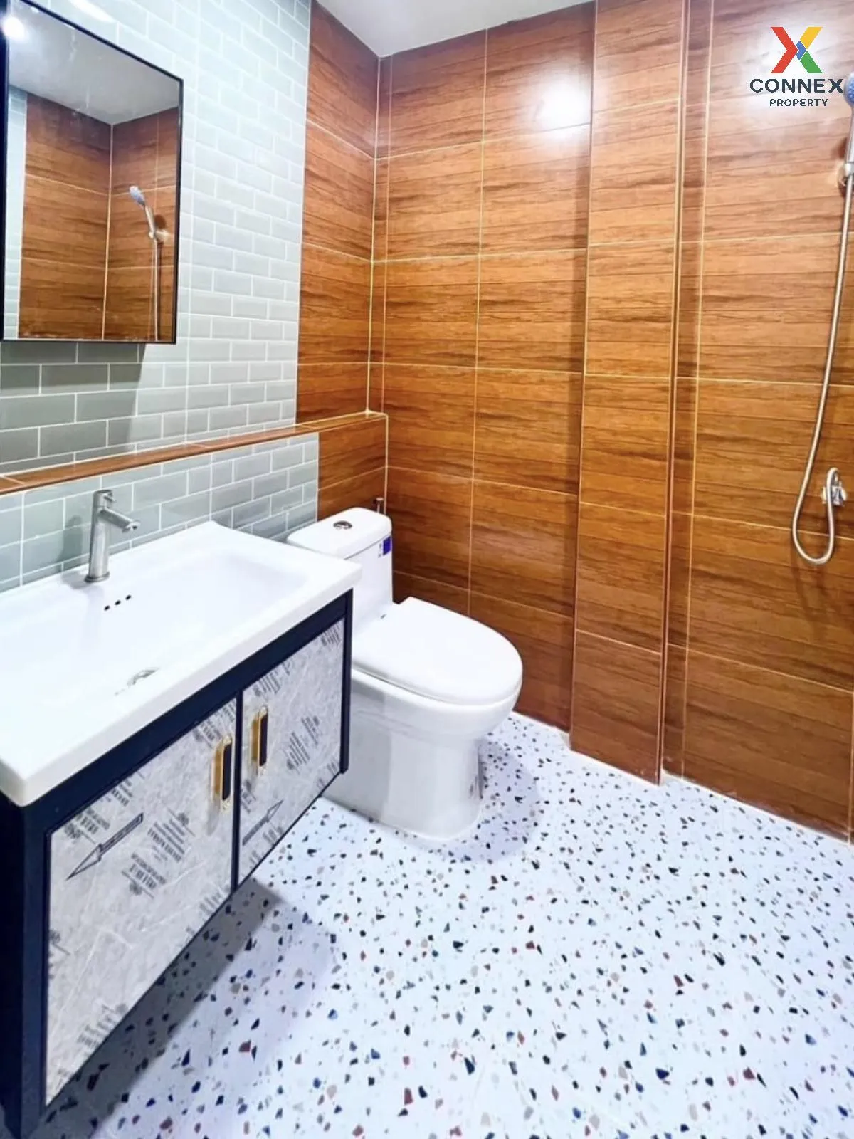 ขายทาวน์เฮ้าส์/ทาวน์โฮม  บ้านพร้อมจิตร รีโนเวทใหม่ บางใหญ่ บางใหญ