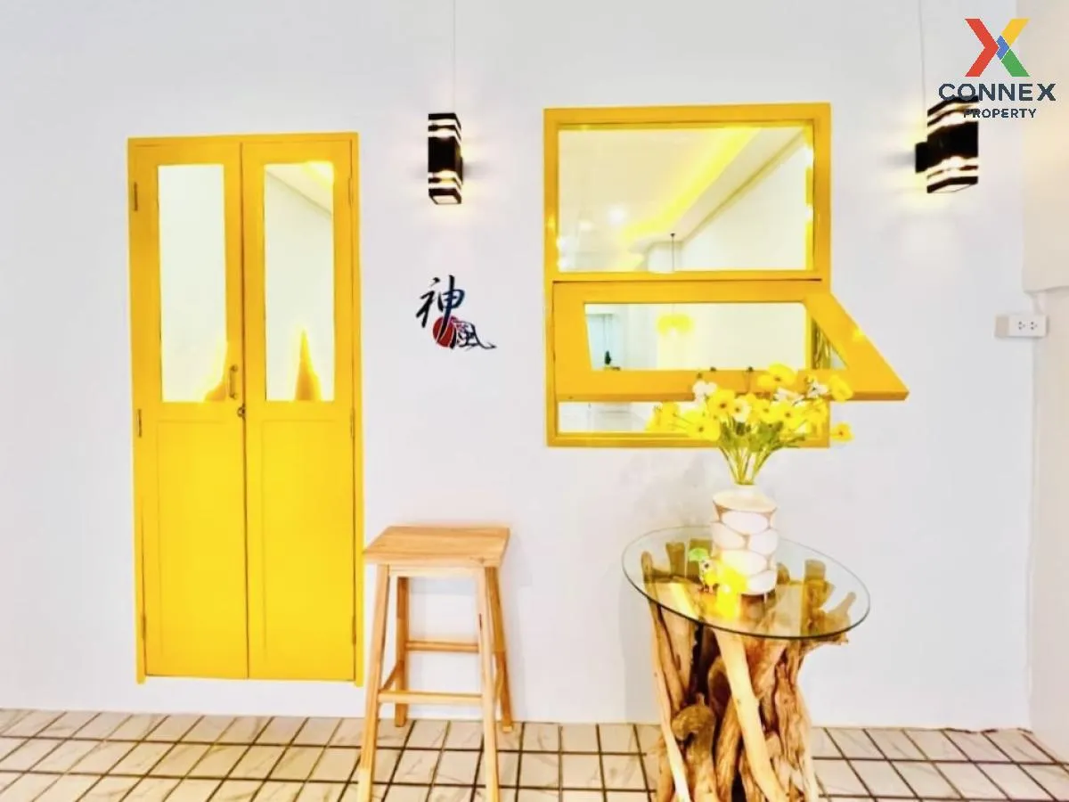 For Sale Townhouse/Townhome  , Baan Tawanna Chatuchot 12 , newly  3