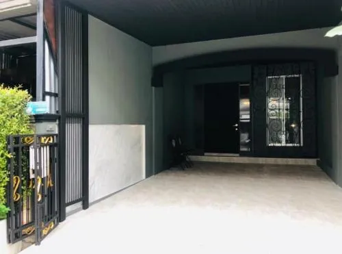 For Rent Townhouse/Townhome  , Baan Klang Muang The Paris Rama 9-Ramkamhaeng , Saphan Sung , Saphan Sung , Bangkok , CX-102372