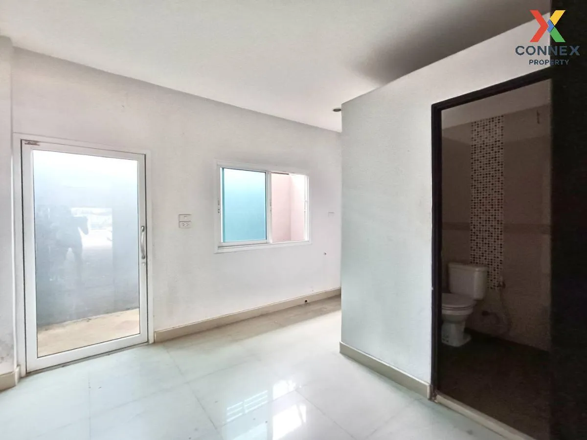 ขายอาคารพาณิชย์  ซี ทาวน์โมเดร์น เพลส วัดประดู่ เมืองสุราษฎร์ธานี ขายอาคารพาณิชย์  ซี ทาวน์โมเดร์น เพลส วัดประดู่ เมืองสุราษฎร์ธานี 4