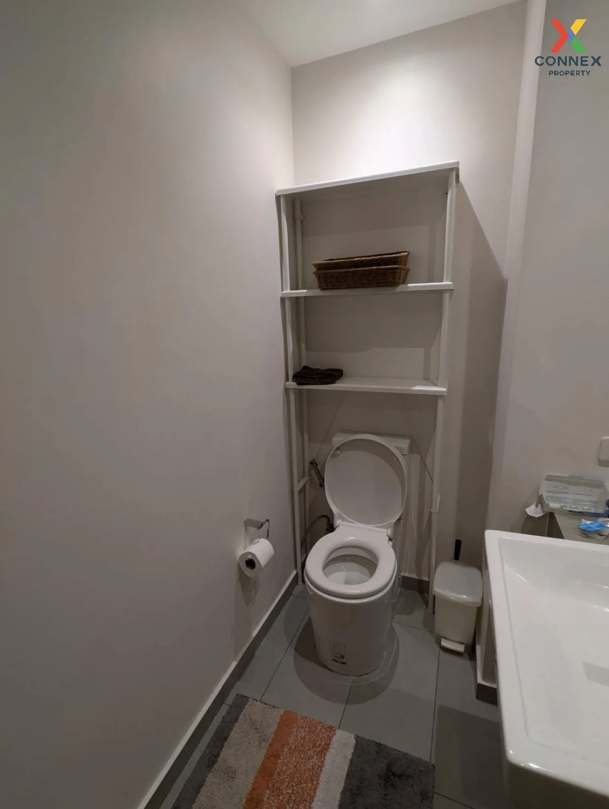 For Rent Condo , The Lofts Ekkamai , BTS-Ekkamai , Phra Khanong N