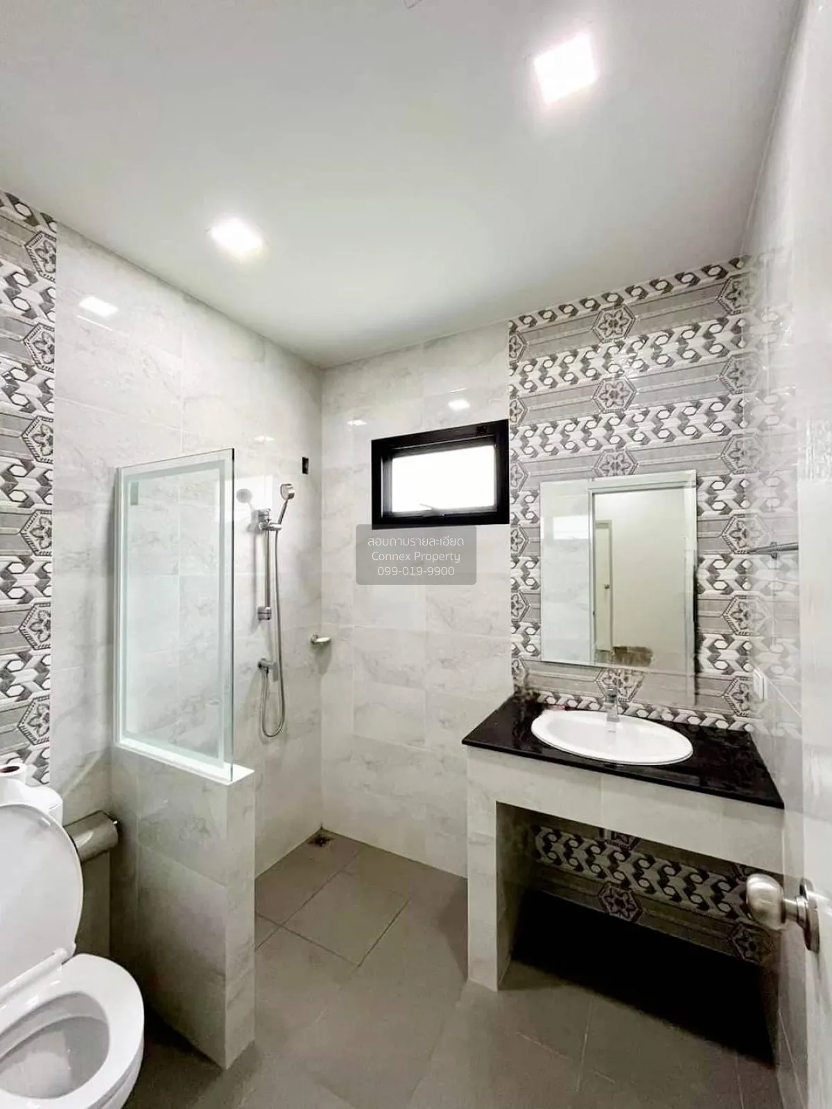 ขายบ้าน  ภูมิชนก พุทธมณฑลสาย 4-5 ห้องมุม อ้อมน้อย กระทุ่มแบน สมุท