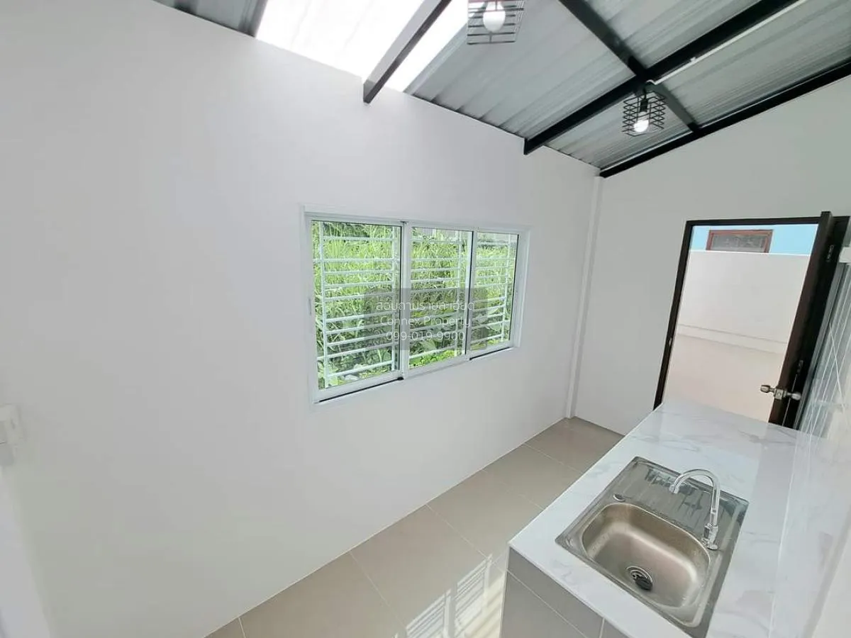 For Sale Townhouse/Townhome  , Baan Tawanthong , Nong Khaem , Non