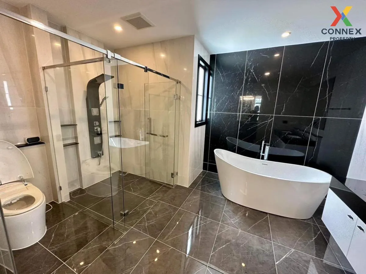 ขายบ้าน  เดอะ พาลาซโซ่ ปิ่นเกล้า ศาลาธรรมสพน์ เขต ทวีวัฒนา กรุงเท