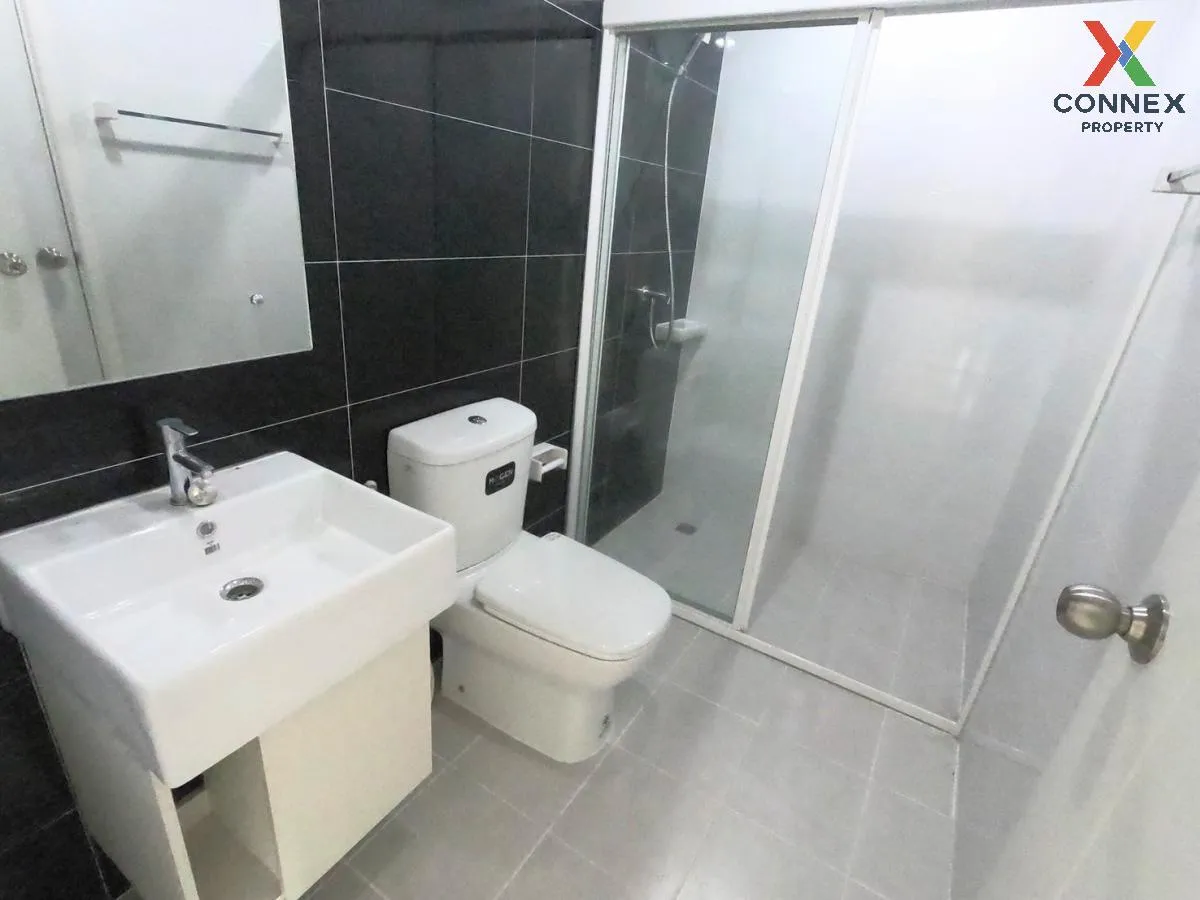 For Sale Townhouse/Townhome  , THE CONNECT Suanluang - Onnut , wi