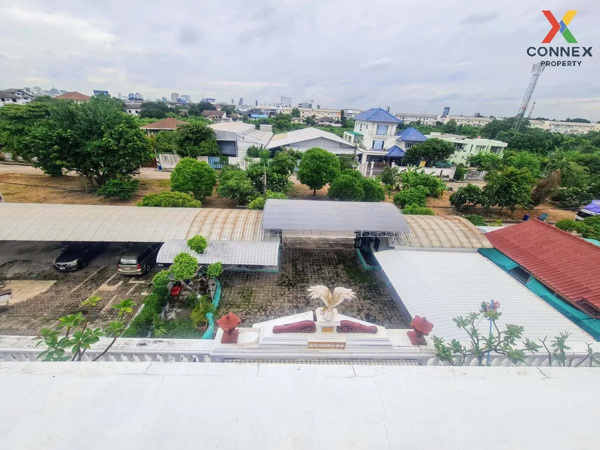 For Sale House , Baan Muang Thong 2/2 Phatthanakan 61 , nice view For Sale House , Baan Muang Thong 2/2 Phatthanakan 61 , nice view