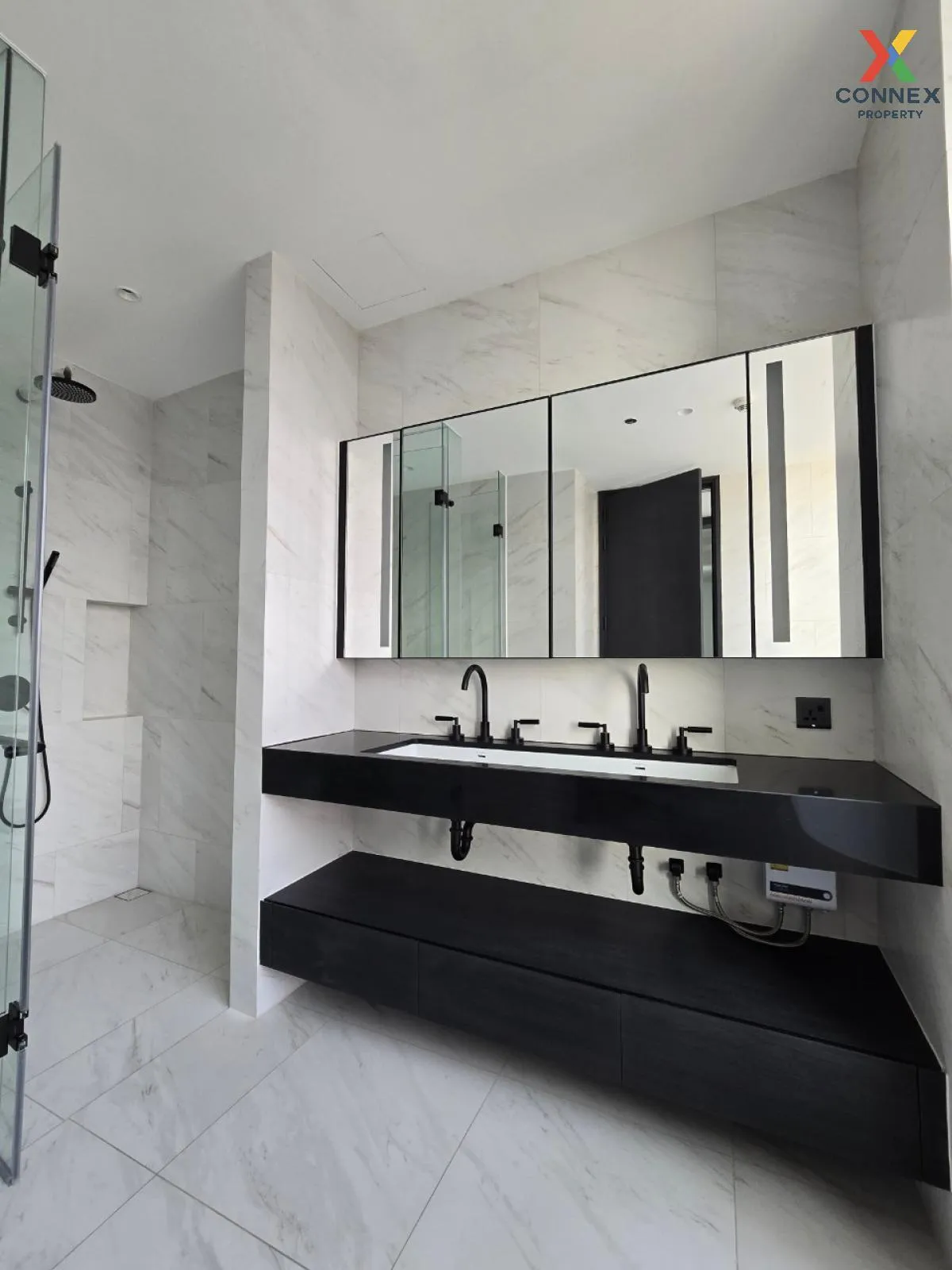 For Sale Condo , Tait Sathorn 12 , BTS-Saint Louis , Silom , Bang