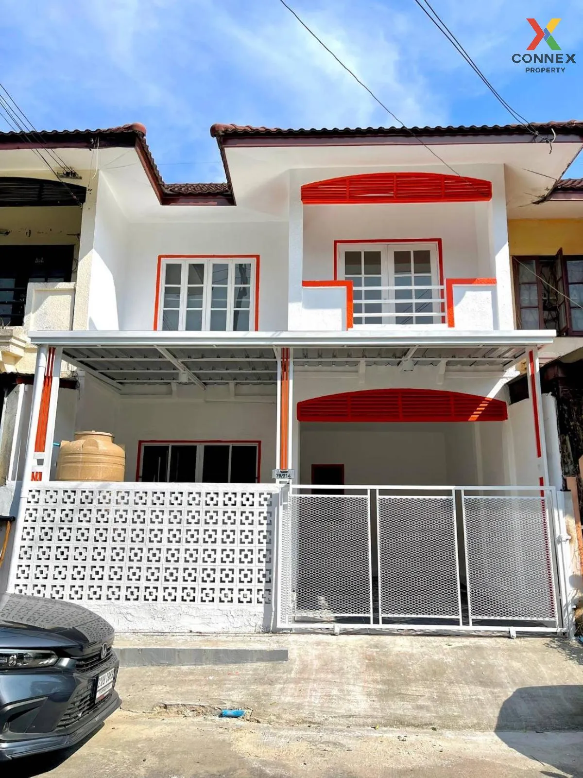 ขายทาวน์เฮ้าส์/ทาวน์โฮม  บ้านพรธิสาร 5 ลำผักกูด ธัญบุรี ปทุมธานี  1