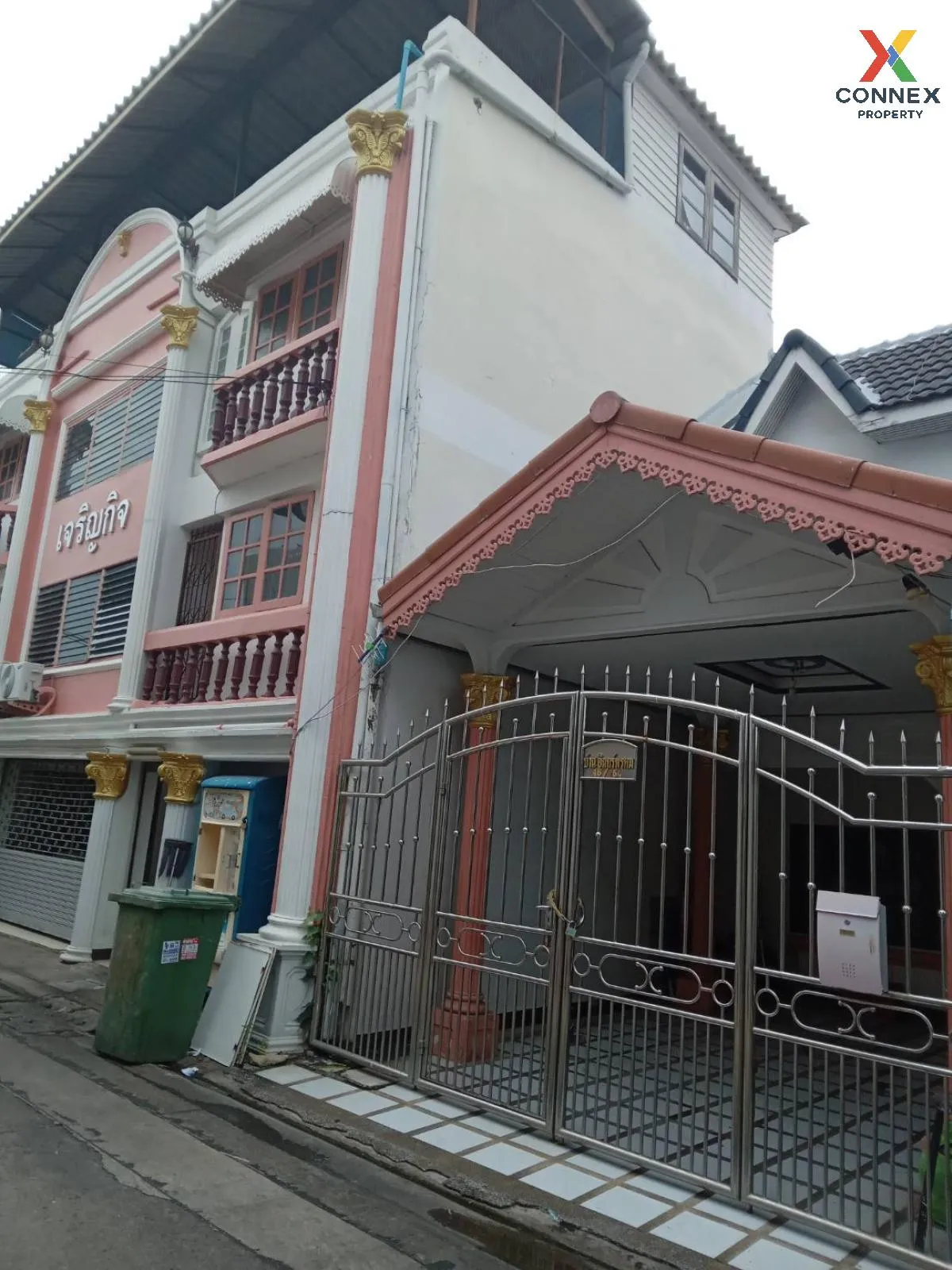 ขายอพาร์ทเม้นท์ 3ชั้น ใกล้มหาวิทยาลัยธุรกิจบัณฑิตย์ ซอยประชาชื่นน 1